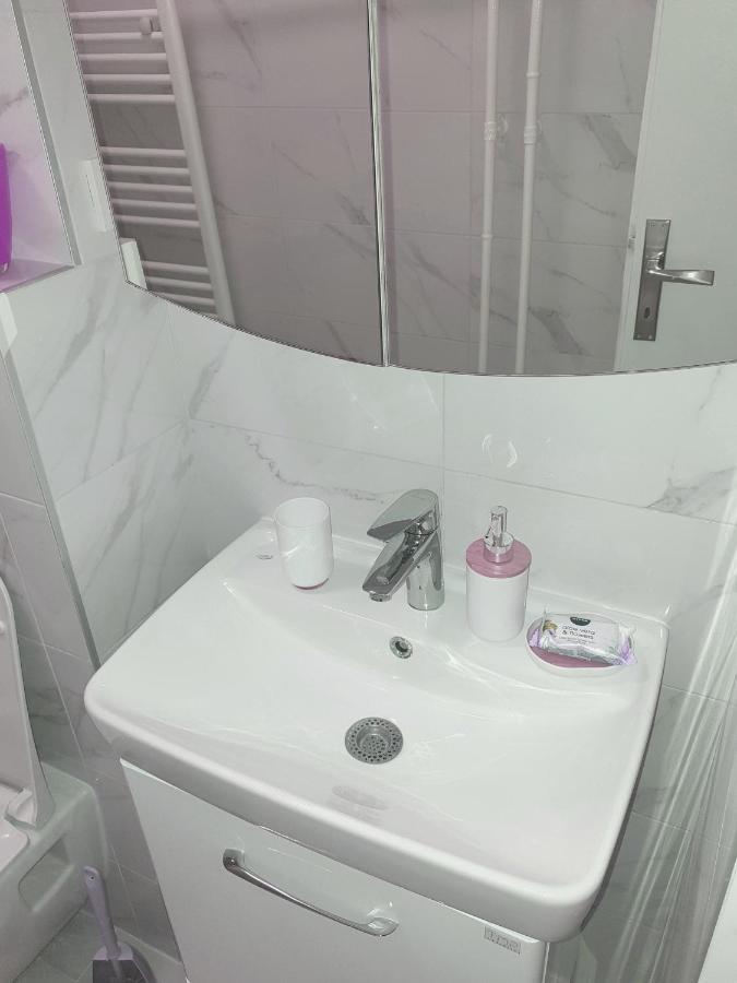 Apartman Oli SJJ Eksteriør billede