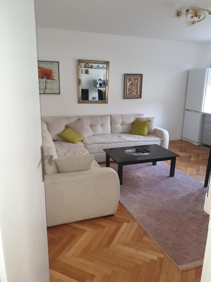 Apartman Oli SJJ Eksteriør billede